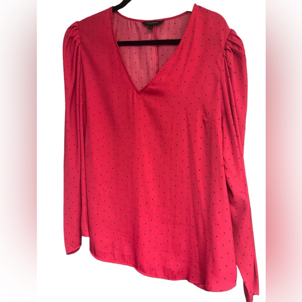 Banana Republic XL pink silky V neck long sleeve blouse